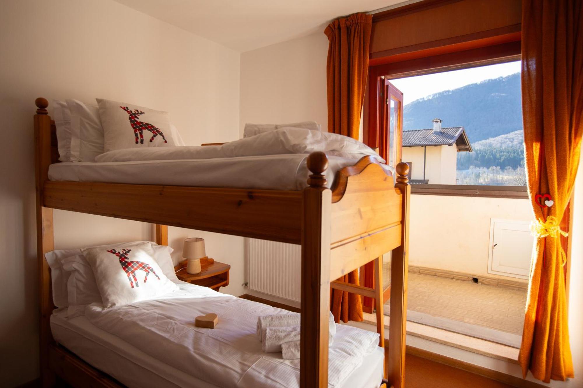 Bike & Bikers Hotel Restaurant Ampezzo Exterior photo