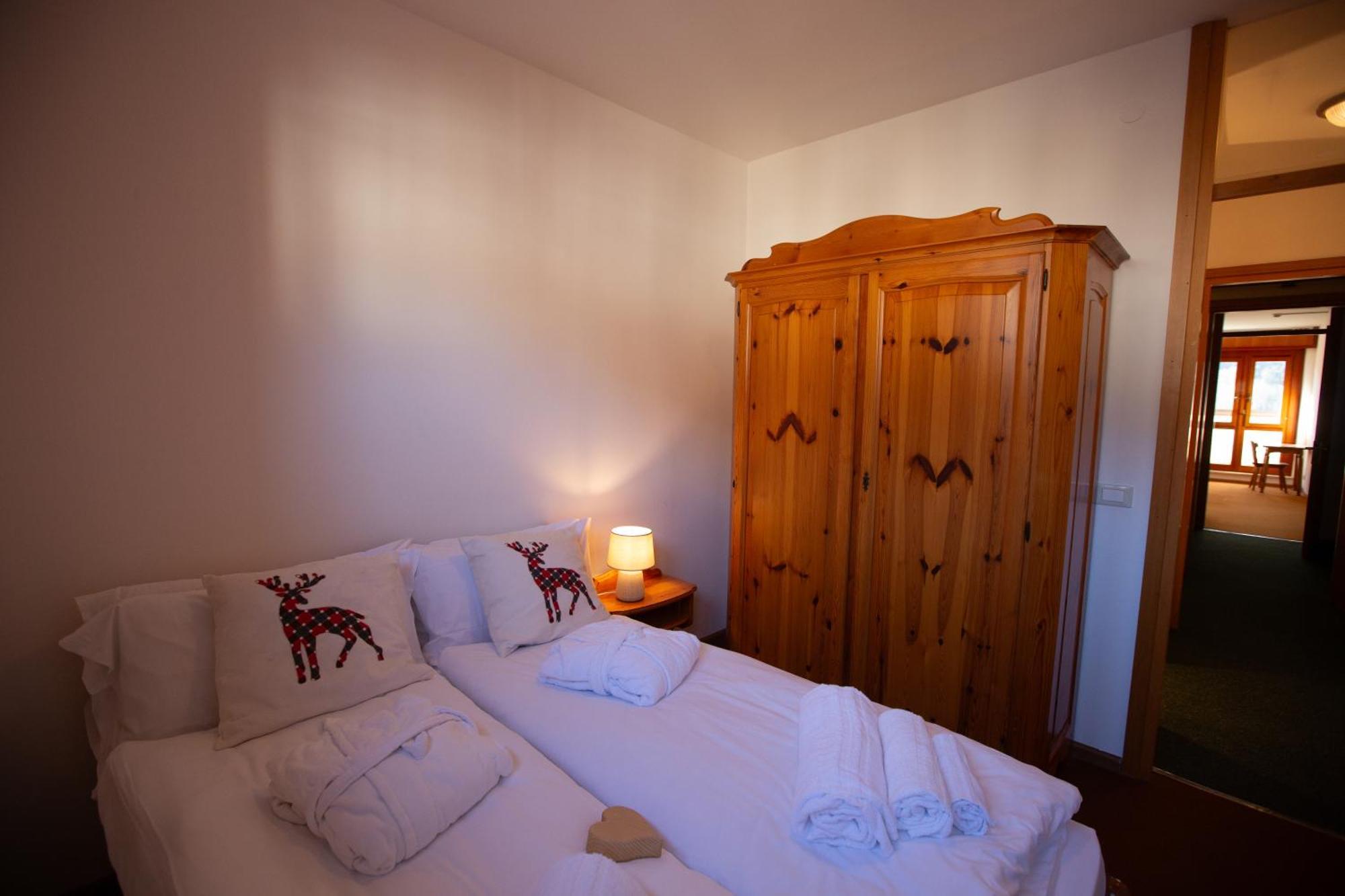 Bike & Bikers Hotel Restaurant Ampezzo Exterior photo